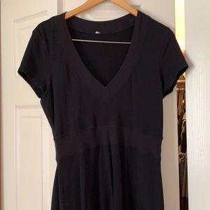 Lululemon black dress size 10
